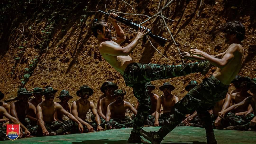 နေပြည်တော် PDF
