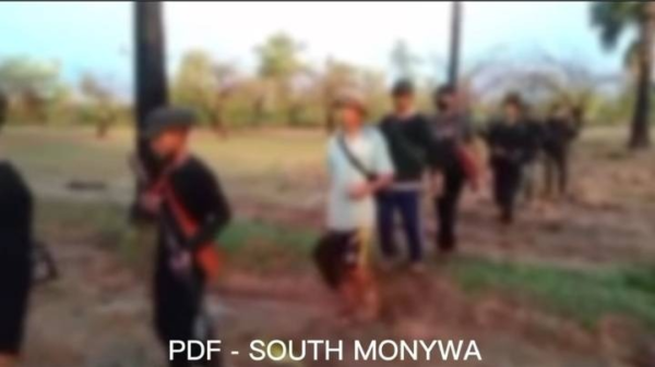 (PDF-South Monywa အဖွဲ့မှ ရဲဘော်များ စစ်ဆင်ရေးသွားနေစဥ်။)