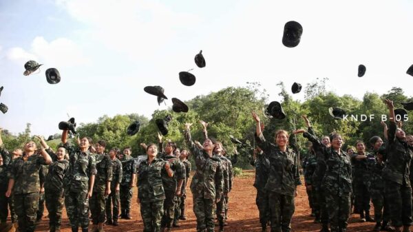 ဓာတ်ပုံ - KNDF B- 5