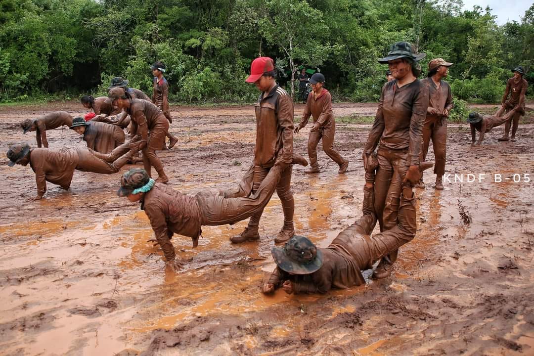 ဓာတ်ပုံ - KNDF B- 5