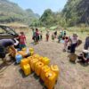 (ကရင်နီပြည်နယ်ရှိ စစ်ဘေးရှောင် ပြည်သူများ အားတွေ့ရစဥ်)