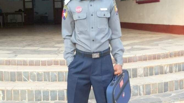 (သေဆုံးသူ ဒုရဲမှူးသီဟအား တွေ့ရစဥ်)