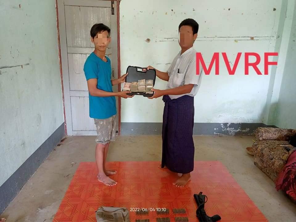 ပြည်သူ့ရင်ခွင်အဖွဲ့