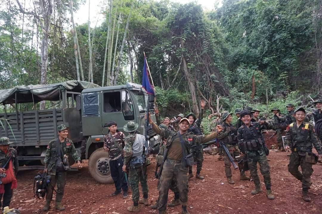 ဖရူဆိုမြို့နယ်တိုက်ပွဲ စစ်​ကောင်စီတပ် အကျအဆုံးများပြီး စစ်ကားနှစ်စီးနှင့် လက်နက်ခဲယမ်းများပါ သိမ်းဆည်းရမိ
