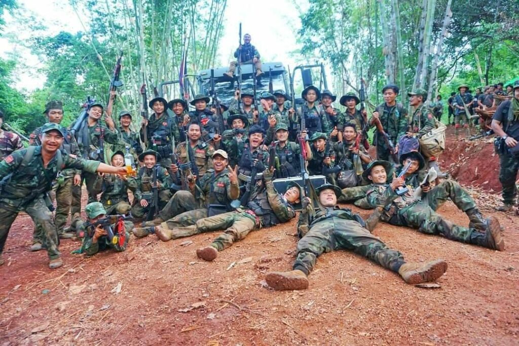 ဖရူဆိုမြို့နယ်တိုက်ပွဲ စစ်ကောင်စီတပ် အကျအဆုံးများပြီး စစ်ကားနှစ်စီးနှင့် လက်နက်ခဲယမ်းများပါ သိမ်းဆည်းရမိ