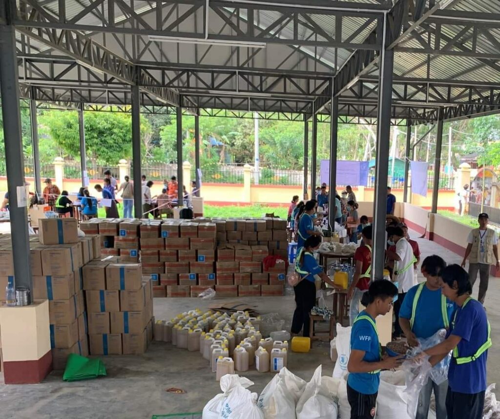 (WFP မှ အကူအညီပေးအပ်နေမှုကို မှတ်တမ်းဓါတ်ပုံထုတ်ပြန်ထားမှု။ ။ဓါတ်ပုံ-WFP)