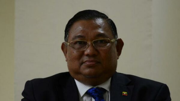 ဓာတ်ပုံ − AFP