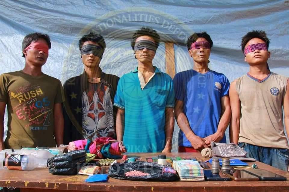 လွိုင်လင်းလေးမြို့၌ မူးယစ်ဆေးဝါးသုံးစွဲရောင်းဝယ်နေသူများ