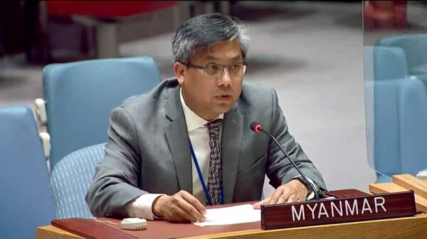 မြန်မာသံအမတ်ကြီး