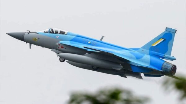 JF−17 တိုက်လေယာဉ်