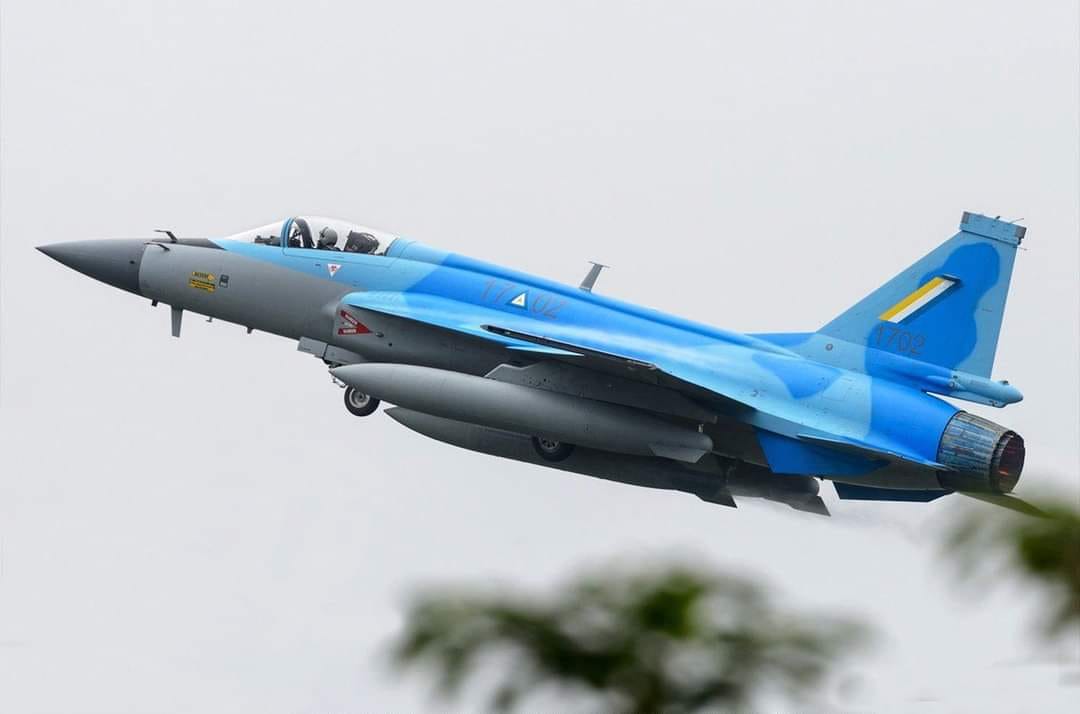 JF−17 တိုက်လေယာဉ်