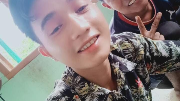 ထွက်ပြေးလားသော စစ်သားနှစ်ဦး