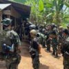 KNDO ဗိုလ်စလုံးတပ်ဖွဲ့ဝင်များအား တွေ့ရစဥ်