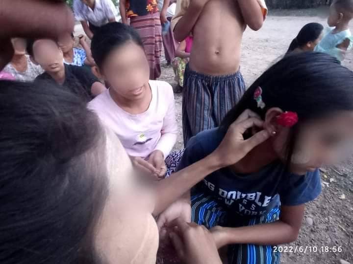 လက်ဝတ်ရတနာနှင့်ငွေများကို မြိုင်PDFသို့လှူဒါန်း