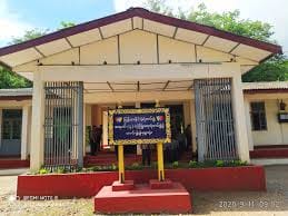 (အမှတ် (၄)လုံခြုံရေးရဲတပ်ဖွဲ့ခွဲ(ရွှေစာရံ) စခန်းကို​တွေ့ရစဥ်။ ပုံအ​ဟောင်းဖြစ်ပါသည်။)