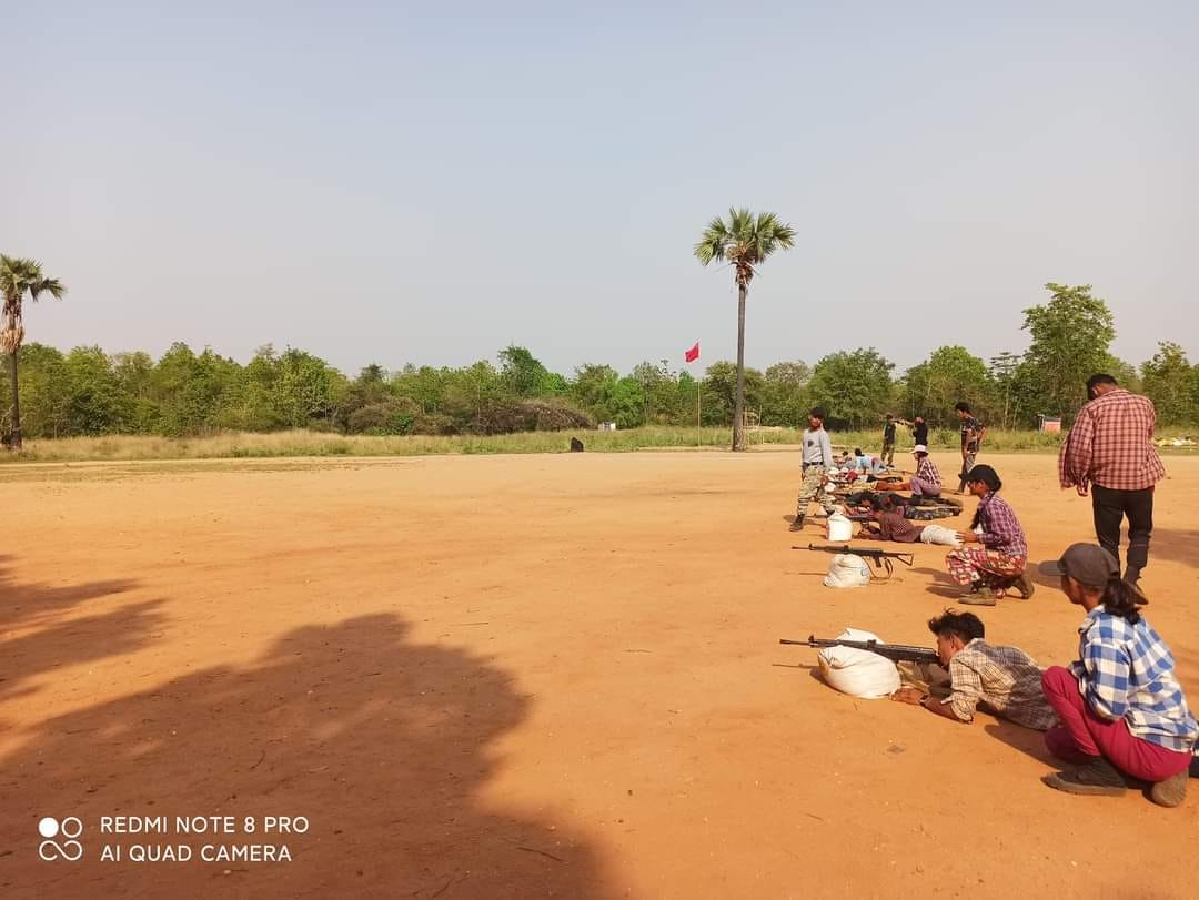 (ပြည်သူ့ကာကွယ်ရေးတပ်ဖွဲ့-ရေစကြိုမြို့နယ် တပ်ရင်း (၁)သင်တန်းအမှတ်စဥ်(၁၁) သင်တန်းဆင်းပွဲပြုလုပ်​နေစဥ်၊ ဓာတ်ပုံ - ​ရေစကြို PDF)
