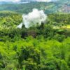(ပူး​ပေါင်းတပ်ဖွဲ့များက ကရစ်ထစခန်းကို သိမ်းပိုက်ရန်တိုက်ခိုက်ရာ စစ်​ကောင်စီတပ်မှ ဇွန်လ၂၇ရက်တွင် ​လေ​ကြောင်းမှ ဗုံးကြဲ၍ စစ်ကူ​ပေး​နေစဥ်။ ​လေ​ကြောင်းမှ အကြိမ်ကြိမ်လာ​ရောက်ဗုံးကြဲတိုက်ခိုက်သည့်ကြားမှ စခန်းကို သိမ်းပိုက်ခဲ့ခြင်းဖြစ်သည်။ ဓာတ်ပုံ - ကရင်အမျိုးသားမီဒီယာ)