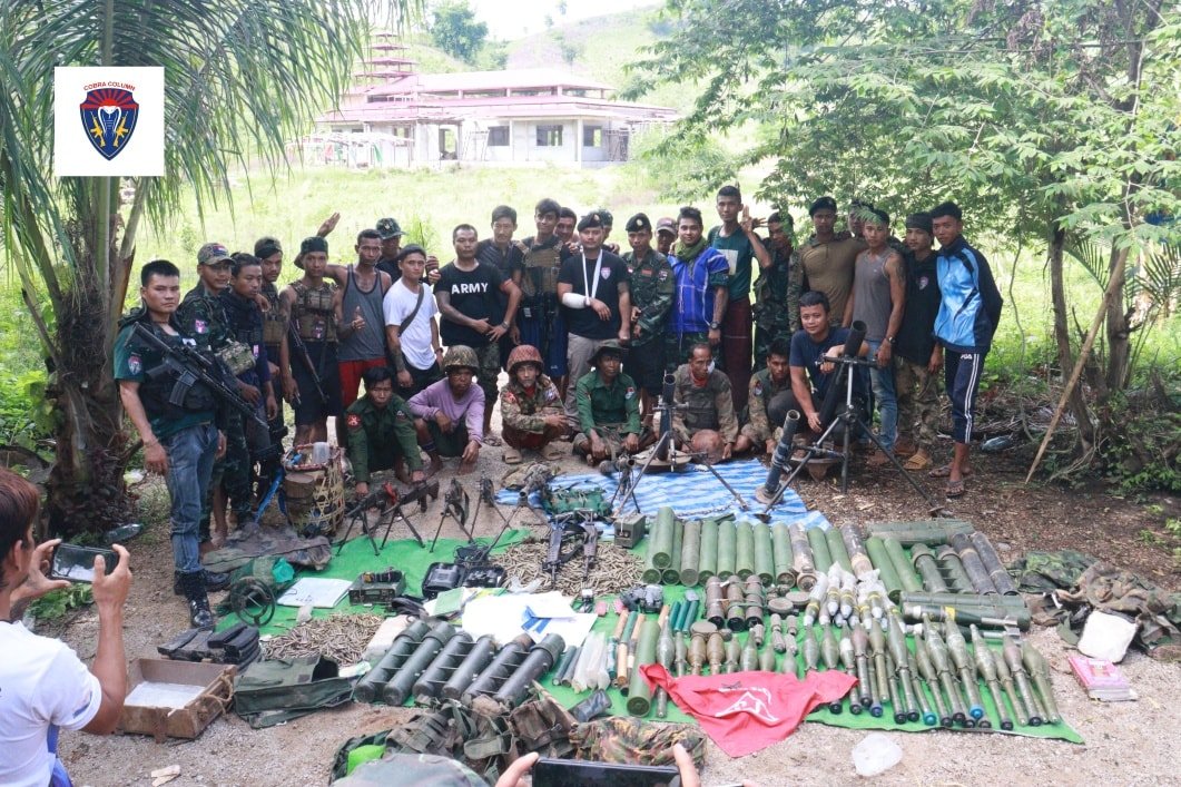 (သေ့ဘော့ဘိုးရွာအနီးရှိ အကြမ်းဖက်စစ်ကောင်စီ၏ သေ့ဘော့ဘိုး စခန်းအား ကော်ဘရာစစ်ကြောင်းနှင့် ပူးပေါင်းတပ်ဖွဲ့များက မေလ (၁၈) ရက်တွင် သိမ်းပိုက်ပြီးနောက်တွေ့ရစဥ်၊ ဓာတ်ပုံ - Cobra Column)