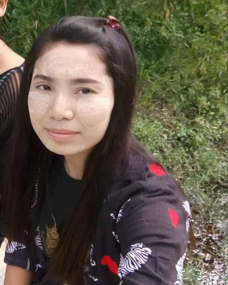 ဖမ်းဆီးခံထားရသော ဆရာမ ဒေါ်ဥမ္မာကျော်