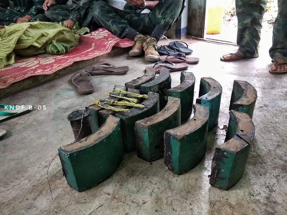 (ဖယ်ရှားရှင်းလင်းခဲ့သည့် စစ်ကောင်စီတပ်ထောင်ထားသော မိုင်းများဖြစ်သည်။ ဓာတ်ပုံ KNDF တပ်ရင်း - ၅)