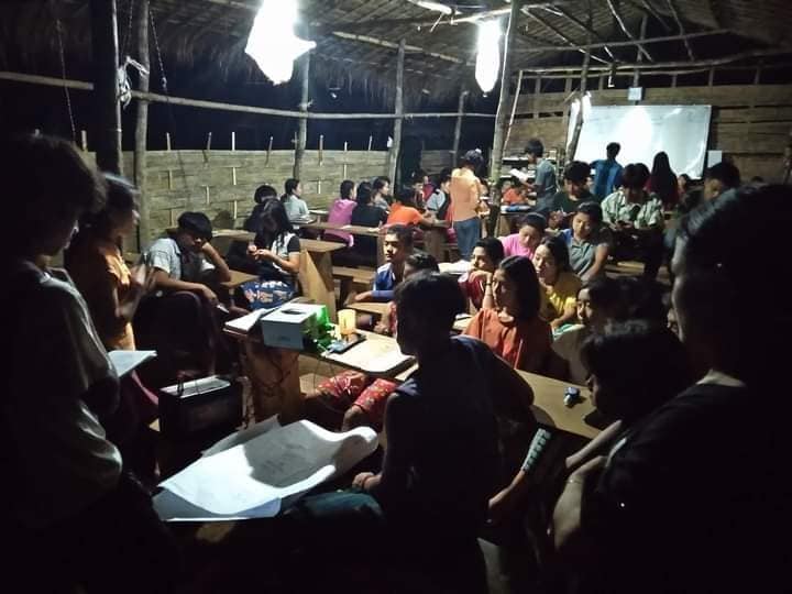 နွေဦးဂုရုလေးများ