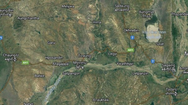 (မုံရွာ-မန္တ​လေးလမ်းကို Google Map တွင်​တွေ့ရပုံ)