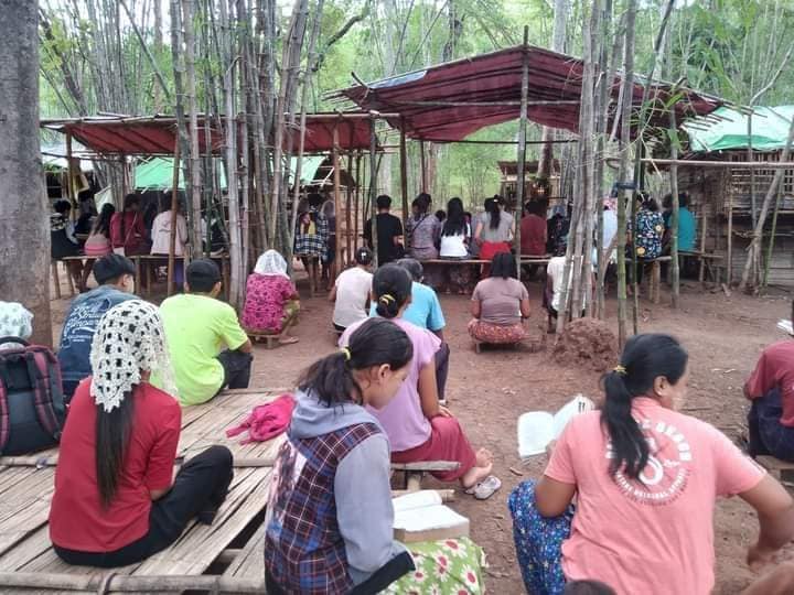 နွေဦးဂုရုလေးများ