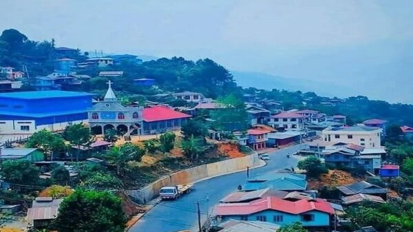 (ချင်းပြည်နယ် မင်းတပ်မြို့ကို ​တွေ့ရစဥ်)