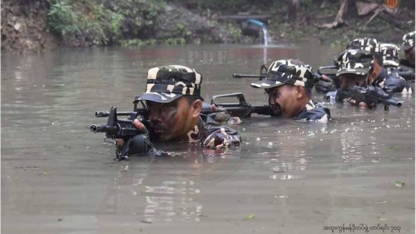 ဓာတ်ပုံ - အနောက်ပိုင်းတိုင်းစစ်ဌာနချုပ် တပ်မဟာ(၇)၊ တပ်ရင်း - ၇၀၃