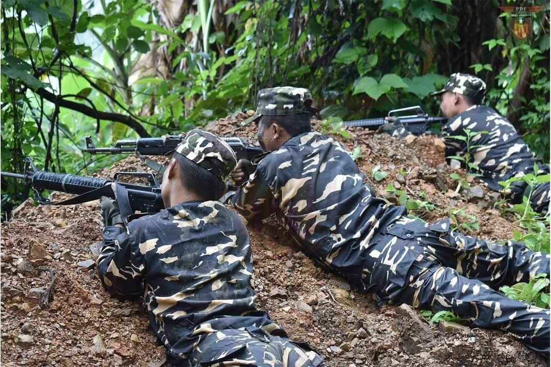 ဓာတ်ပုံ - အနောက်ပိုင်းတိုင်းစစ်ဌာနချုပ် တပ်မဟာ(၇)၊ တပ်ရင်း - ၇၀၃