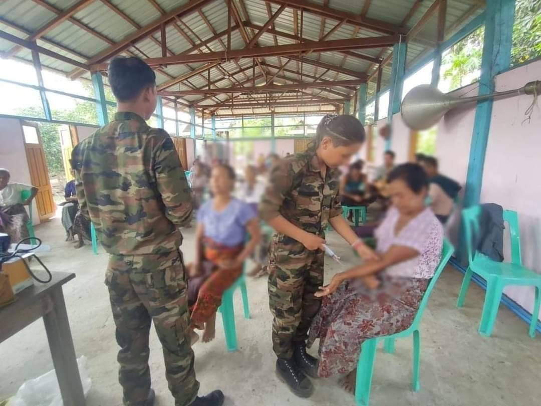 ဓာတ်ပုံ - People's Defence Force - Htilin