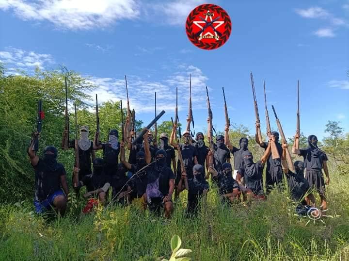 (သပြေညိုပြောက်ကျားတပ်ဖွဲ့ဝင် ရဲဘော်များအား တွေ့ရစဥ်။ဓာတ်ပုံ-သပြေညို)
