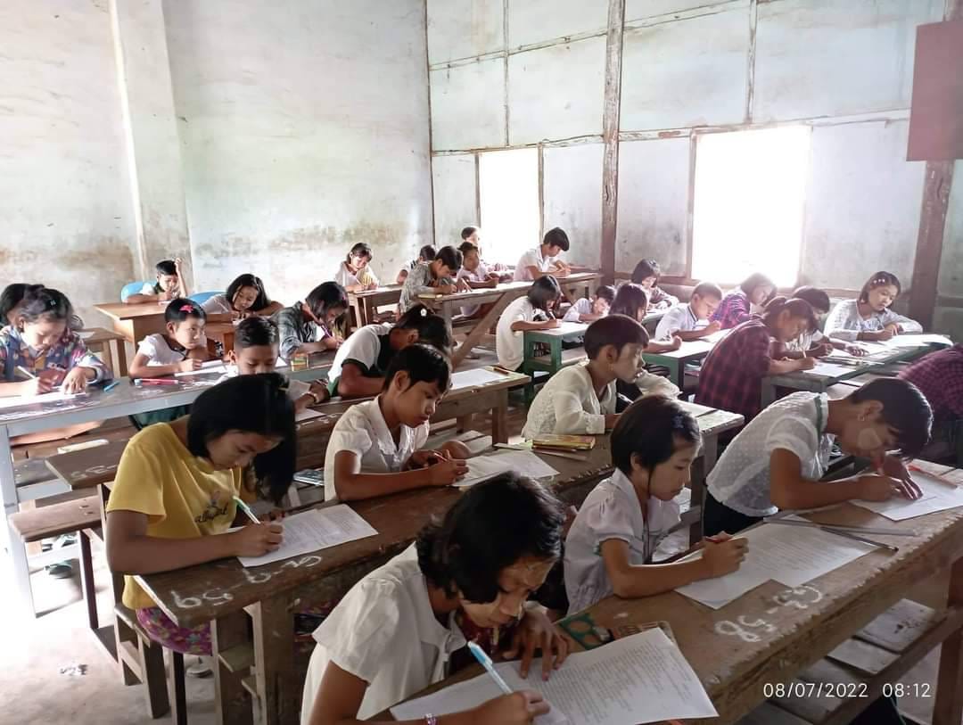 ဓာတ်ပုံ - ယင်းမာပင်-ဆားလင်းကြီး ရွာပေါင်းစုံသပိတ် ဦးဆောင်ကော်မတီ