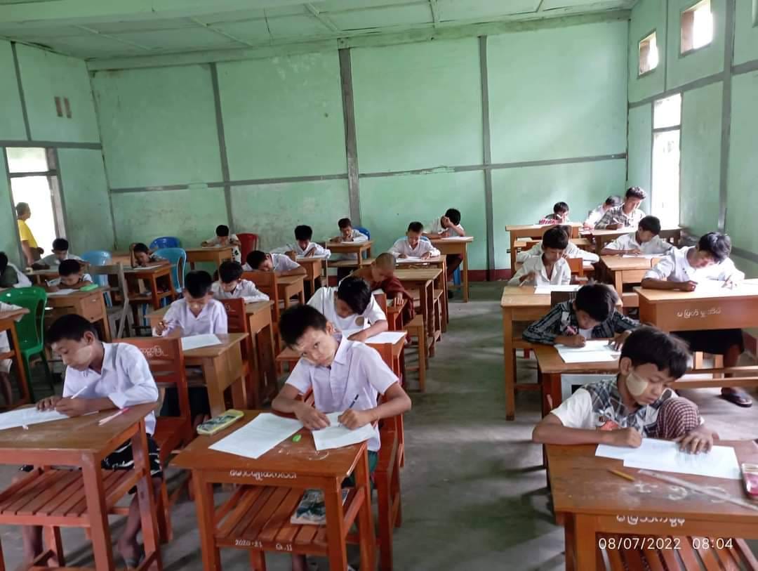 ဓာတ်ပုံ - ယင်းမာပင်-ဆားလင်းကြီး ရွာပေါင်းစုံသပိတ် ဦးဆောင်ကော်မတီ