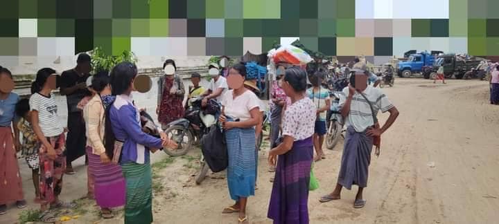 (ထွက်ပြေးတိမ်းရှောင်နေရသော ရွာသူရွာသားများအား တွေ့ရစဥ်။ ဓာတ်ပုံ - ဒီပဲယင်းမြို့နယ်စစ်ရှောင်ထောက်ပံ့ရေး)