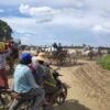 (ယခင်ရက်ပိုင်းအတွင်းက ထွက်ပြေးတိမ်းရှောင်နေရသော ဒီပဲယင်းအရှေ့ခြမ်း ပြည်သူများအား တွေ့ရစဥ်။ ဓာတ်ပုံ-ဒီပဲယင်းမြို့နယ်စစ်ရှောင်ထောက်ပံ့ရေး)