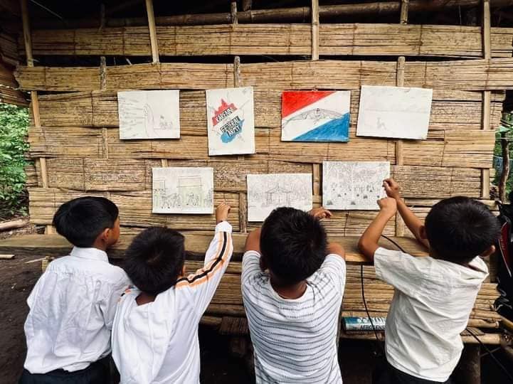 နွေဦးဂုရု​လေးများပညာ​ရေးစင်တာ