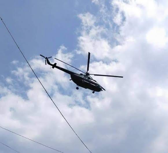 (စစ်​ကောင်စီတပ်ကကြည်း​ကြောင်းတိုက်ပွဲများတွင်အထိ့နာတိုင်းလေ​ကြောင်းပစ်ကူကိုအသုံးချ​လေ့ရှိသည်။ဓါတ်ပုံ-CJ)