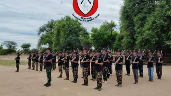 (MSPDFအဖွဲ့ဝင် ရဲဘော်များအား တွေ့ရစဥ်။ ဓာတ်ပုံ - MSPDF)