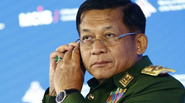 အာဏာသိမ်း​ခေါင်း​ဆောင်မင်း​အောင်လှိုင်