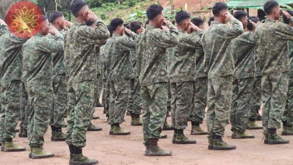 ပြည်သူ့လွတ်လပ်ရေးတပ်တော်(PIA) သင်တန်းဆင်း