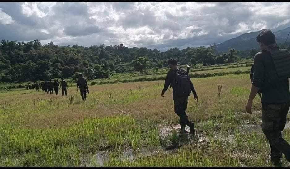(ဓါတ်ပုံ-တမူးPDF တပ်ဖွဲ့ဝင်အချို့)