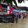 (ဇူလိုင်လဆန်းပိုင်းတွင်ဖားကန့်၌ဆန္ဒထုတ်​ဖော်​နေကြစဥ်။ ဓါတ်ပုံ-ဖားကန့်သပိတ်စစ်​ကြောင်း)