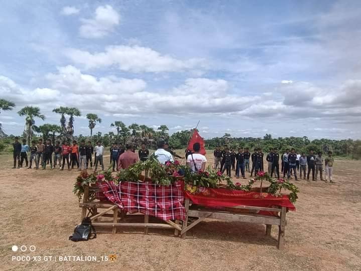 (ဝက်လက် PDF နှင့် Tiger King ပြောက်ကျားတပ်ဖွဲ့တို့ကအာဇာနည်နေ့အခမ်းအနားကျင်းပနေစဥ်။ ဓါတ်ပုံ-Tiger King ၊ဝက်လက် PDF)