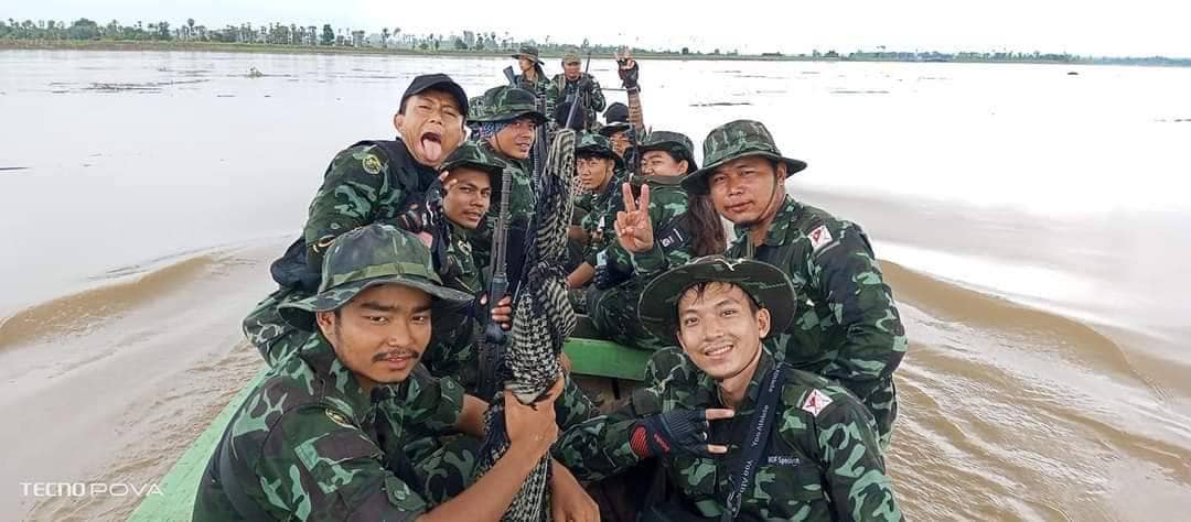 (MDF- Special Force (MDFတပ်ရင်း-၁) ၊MDF-အမျိုးသမီးကွန်မန်ဒိုတပ်ခွဲ( တပ်စု -၁)မှ အမျိုးသမီးရဲဘော်များ ဖြစ်သည်။)