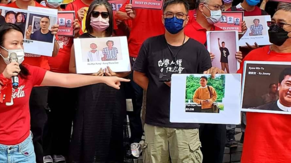 ဓာတ်ပုံ - CJ