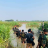 တန့်ဆည်ဒေသတွင်း ပြည်သူ့ကာကွယ်ရေးတပ်ဖွဲ့ဝင်များအား တွေ့ရစဥ်။ဓာတ်ပုံ-TPC