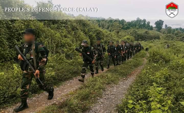 စစ်ရေးအခြေအနေအရ ကလေး- တမူးလမ်းကို ညပိုင်း ယာဉ်များ ဖြတ်သန်းသွားလာခြင်းမပြုရန် PDF သတိပေး