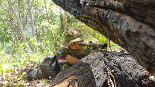 ဓာတ်ပုံ - KNDF/ B-15