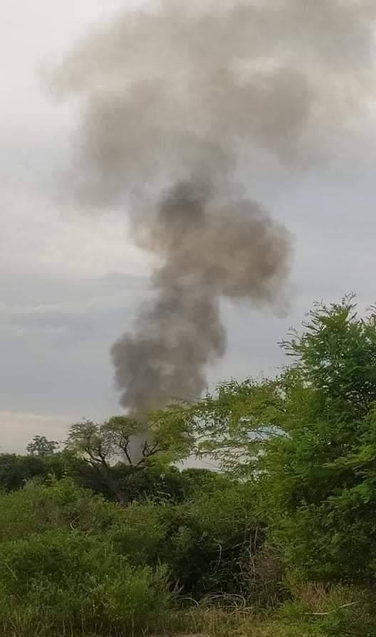 (ယမန်နေ့က မူးမန္တလေးကျေးရွာ မီးလောင်ကျွမ်းနေစဥ်။ဓာတ်ပုံ-စစ်ကိုင်းမြို့ နယ် သတင်းမှန်ပြန်ကြားရေး)